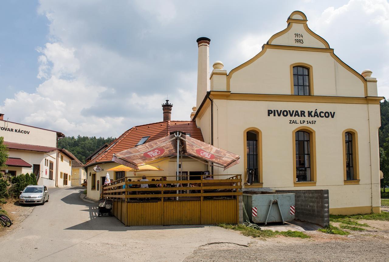 Hotel Pivovar Kacov Экстерьер фото